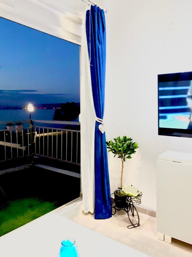 Sun Sea No 3 Apartment Peraia  Bagian luar foto