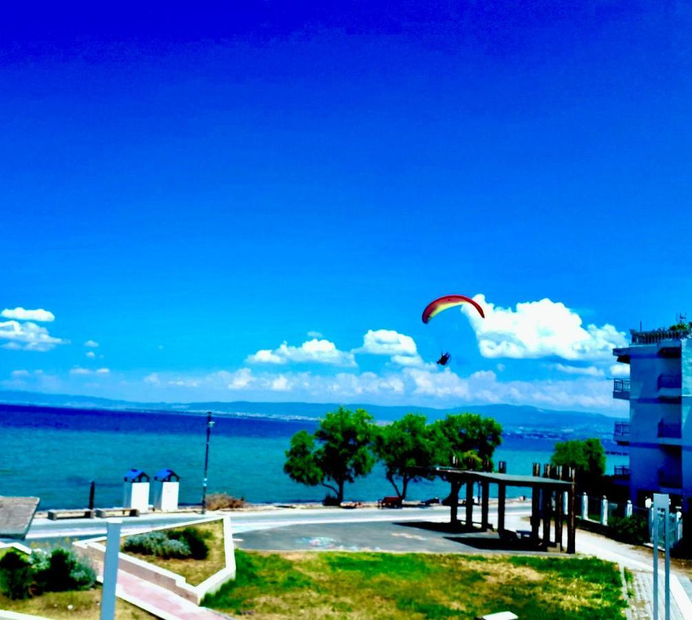 Sun Sea No 3 Apartment Peraia  Bagian luar foto