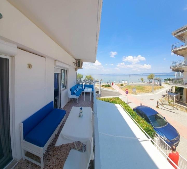 Sun Sea No 3 Apartment Peraia  Bagian luar foto