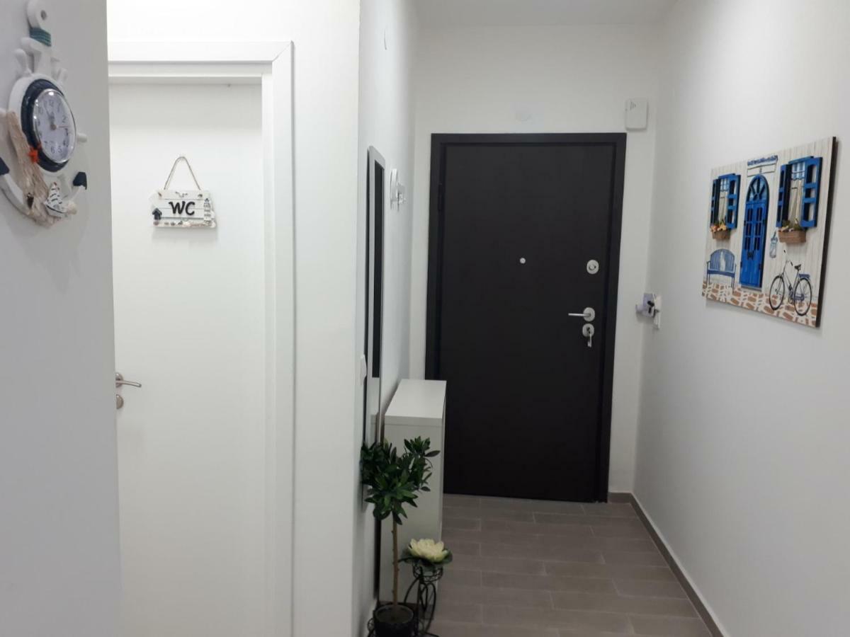 Sun Sea No 3 Apartment Peraia  Bagian luar foto